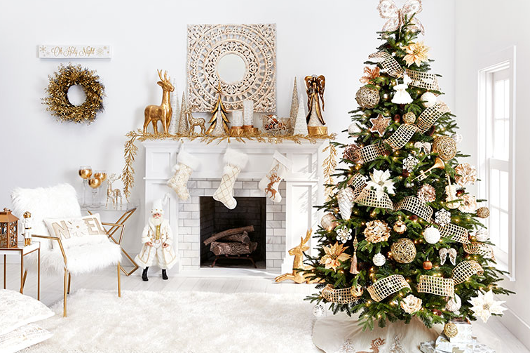 White Themed Christmas Decor